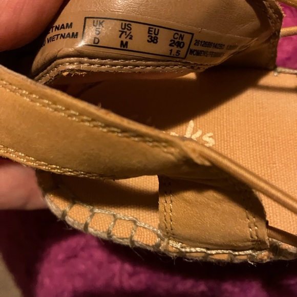 Clarks - Picture 2 of 2